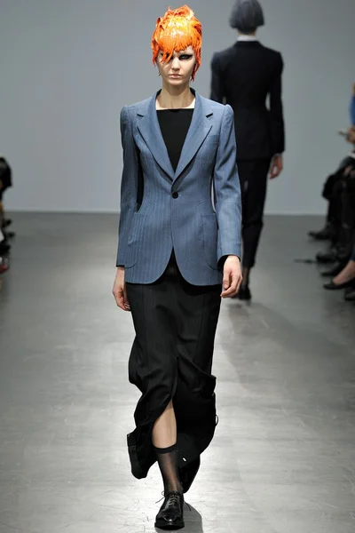 Look 7